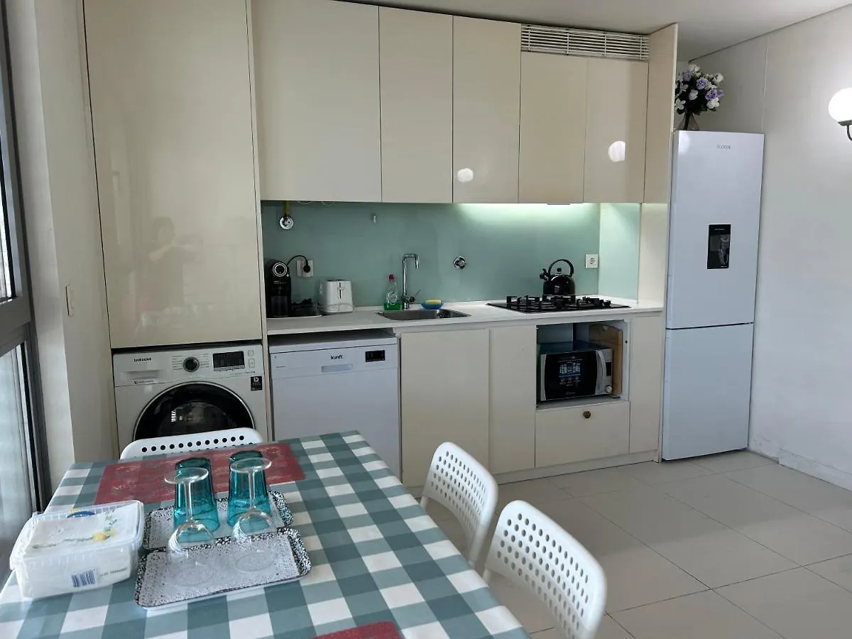 Guest house Yingying Apartamento With A Free Parking Space Lisbon