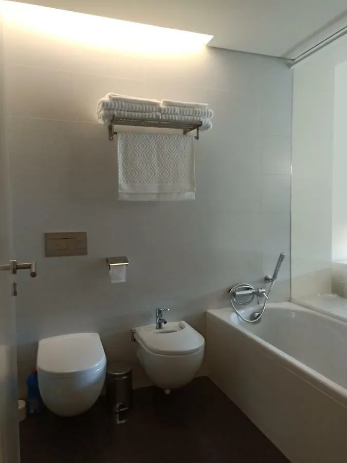 Guest house Yingying Apartamento With A Free Parking Space Lisbon